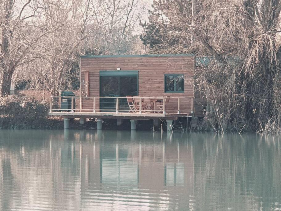 Chalet Les Pieds Dans L'Eau La Campagne A La Ville Saint-Doulchard Dış mekan fotoğraf